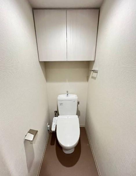 拡大写真:プレサンス名駅南ブリエ 12階1210のトイレ