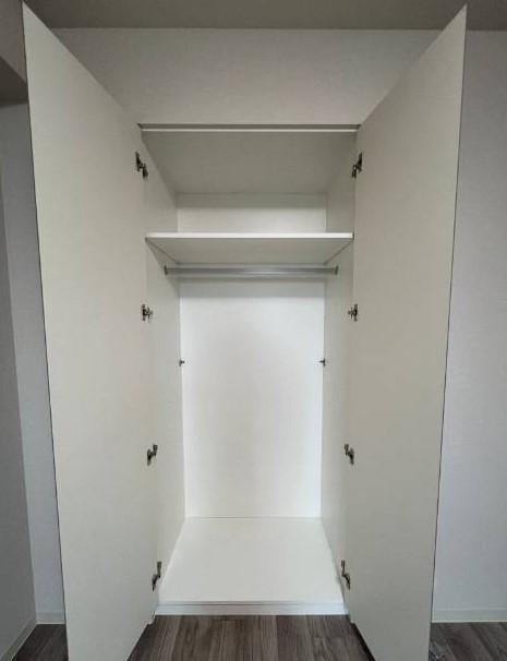 拡大写真:プレサンス名駅南ブリエ 12階1210の収納