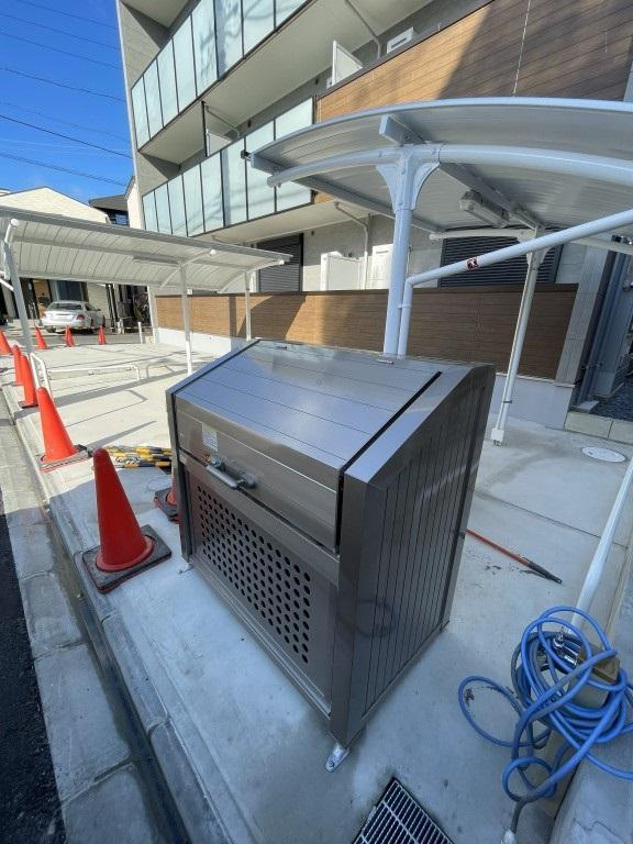 拡大写真:アイナ ルアナ ウル 1階101の共有部分