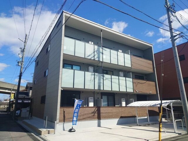 アイナ ルアナ ウルの外観