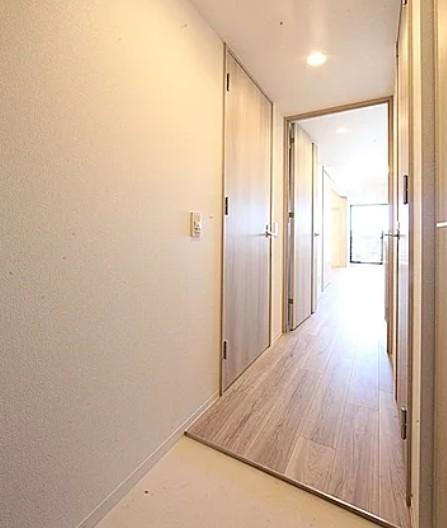 拡大写真:メイクスアート名古屋城西 8階804の玄関