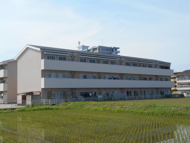 拡大写真：マイハウス6号 3階636の外観写真（昼）