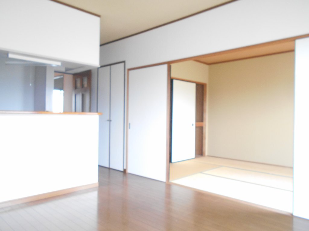 拡大写真：イストワール岩渕Ⅴ 5階503の室内