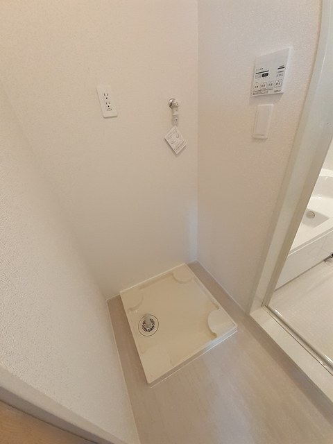 拡大写真:ナウエルⅦ 2階202の室内設備