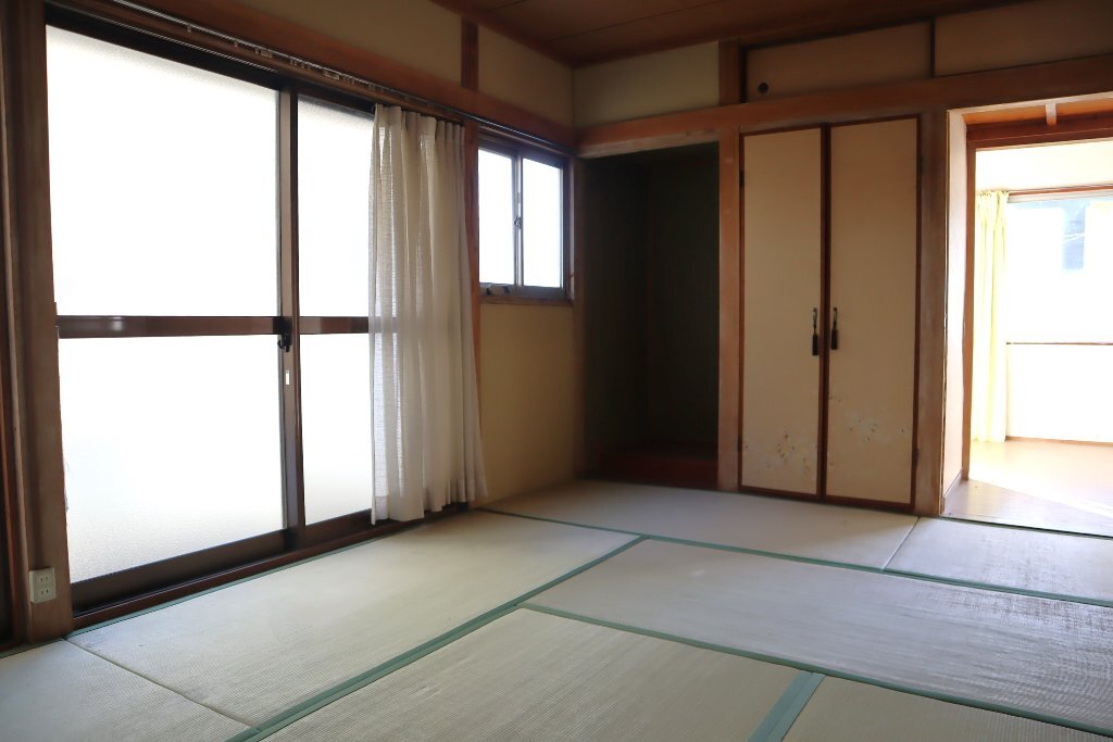 拡大写真：円座貸家 1階1の室内