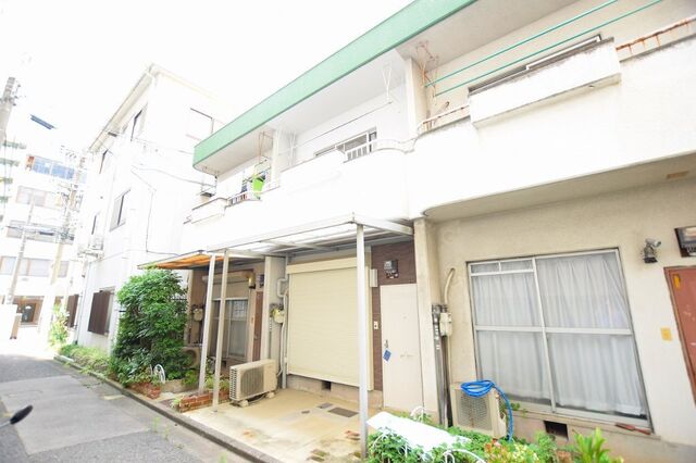 拡大写真:垂水町連棟 2階2の外観写真(昼)