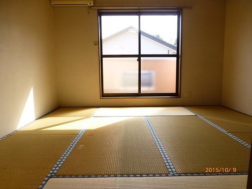 拡大写真：コーポグレイシャス 2階201の室内