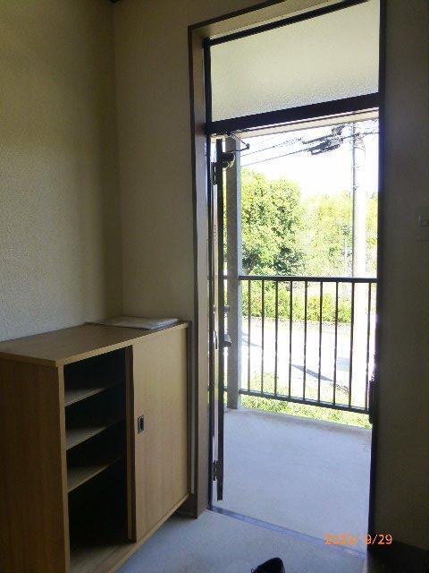 拡大写真：コーポグレイシャス 2階203の玄関