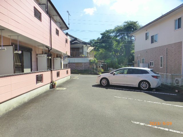 拡大写真：コーポグレイシャス 2階203の共有部分