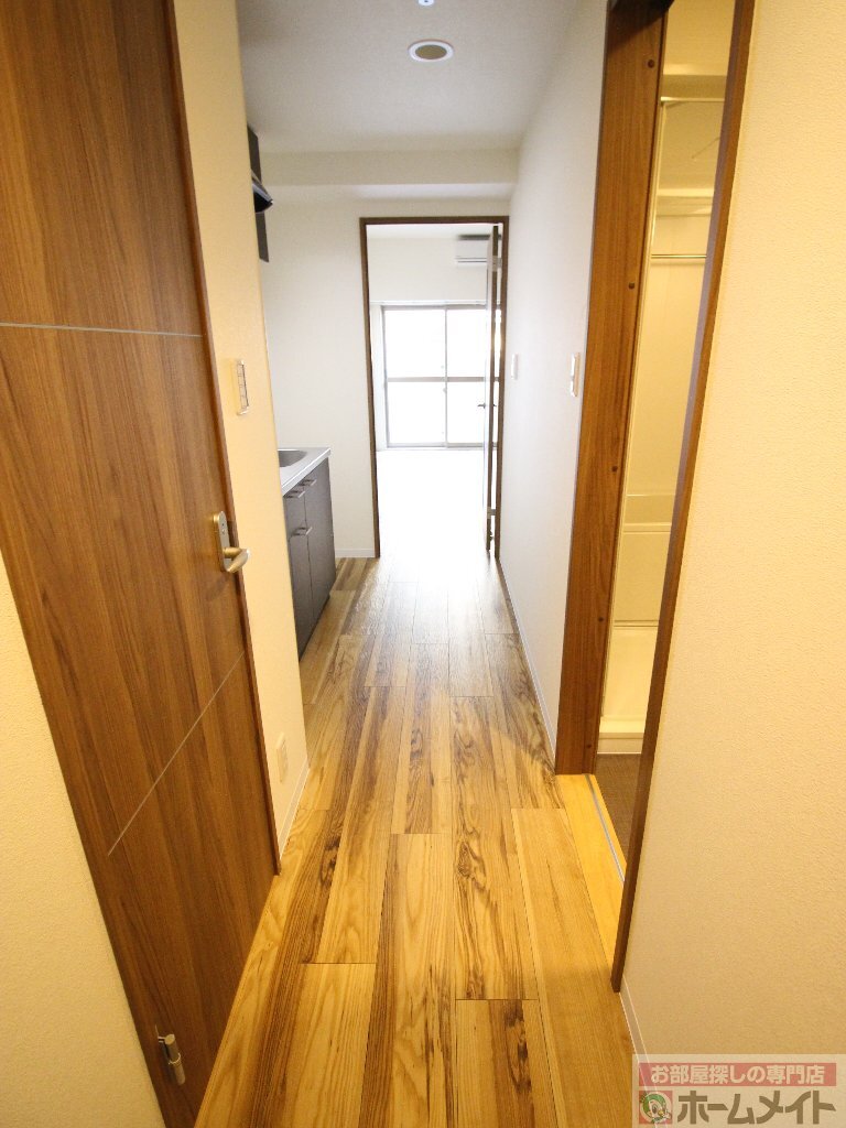 拡大写真：コンフォート弁天 4階407の廊下
