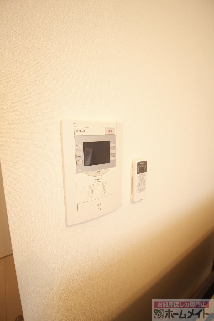 拡大写真：Luxe難波西Ⅰ 9階902のカメラ付インターホン