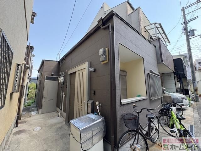 ハイツ玉出中の外観