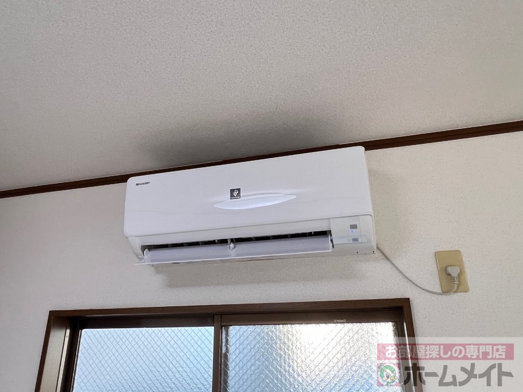 拡大写真:オオタミマンション 3階302のエアコン