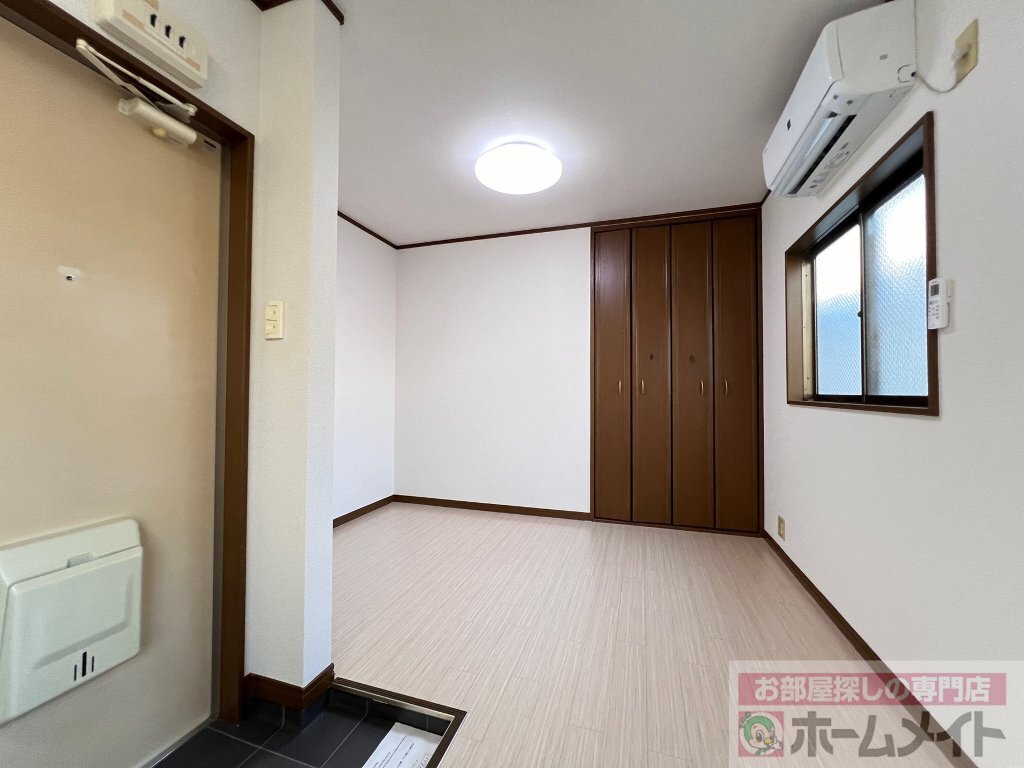 拡大写真:オオタミマンション 3階302のリビング