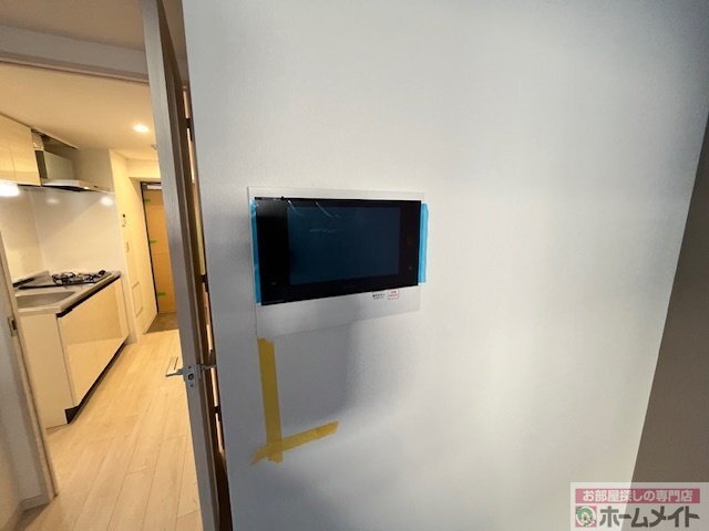 拡大写真:クレアグレイス岸里 8階803のカメラ付インターホン