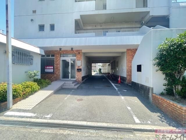 拡大写真:都ハイツ 1階1の外観写真(昼)