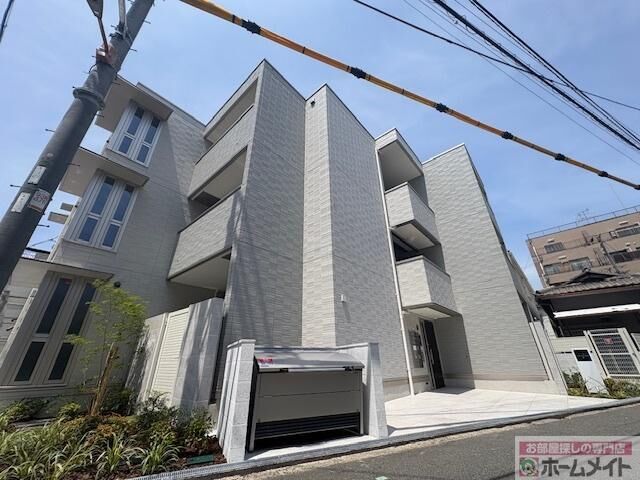 拡大写真:Maison Espoir Ⅳ 2階201の外観写真(昼)
