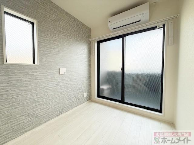 拡大写真:Haq Terrace 1階102の洋室