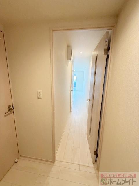 拡大写真:Haq Terrace 1階102の廊下