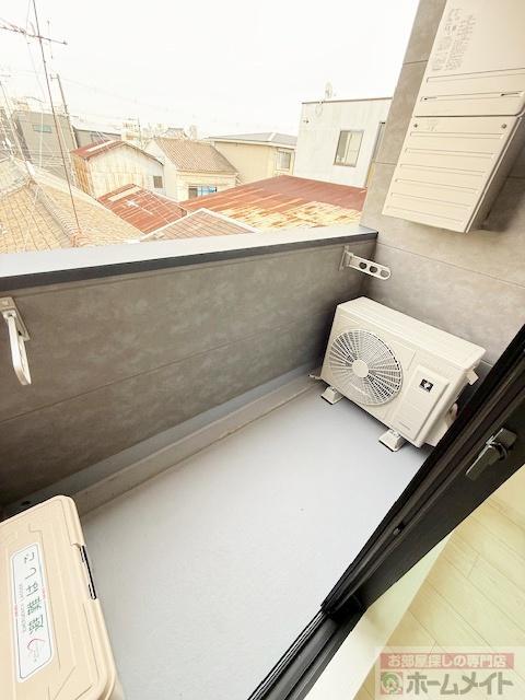 拡大写真:Haq Terrace 1階102のベランダ