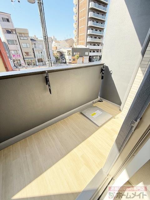 拡大写真：gm KOHAMA 9階901のベランダ