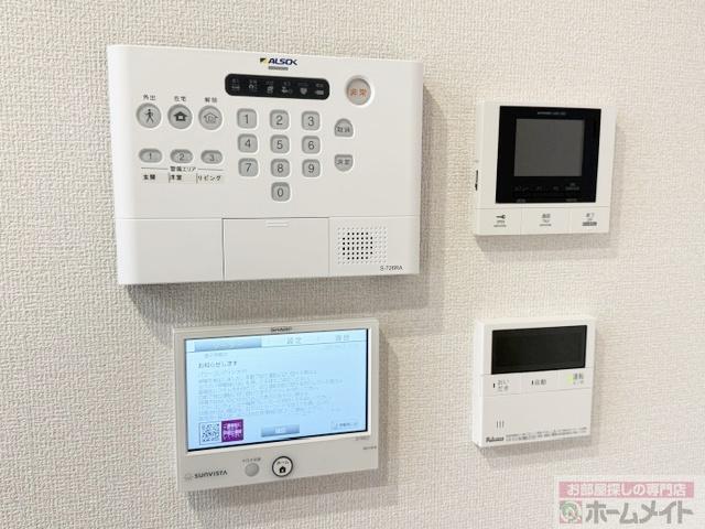 拡大写真:クラシスト東粉浜EAST 1階102のカメラ付インターホン
