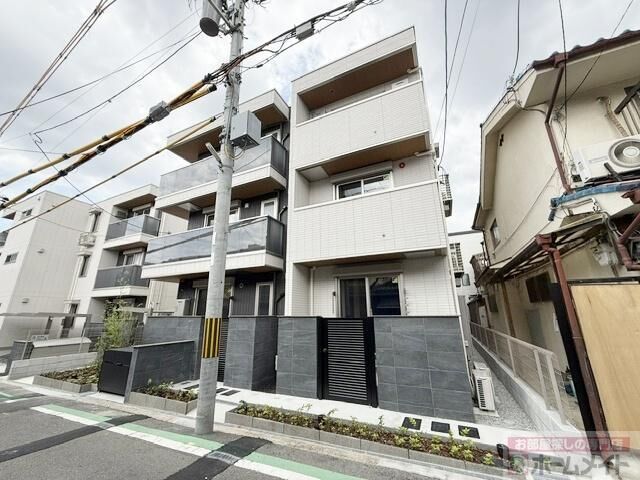 拡大写真:クラシスト東粉浜EAST 1階102の外観写真(昼)