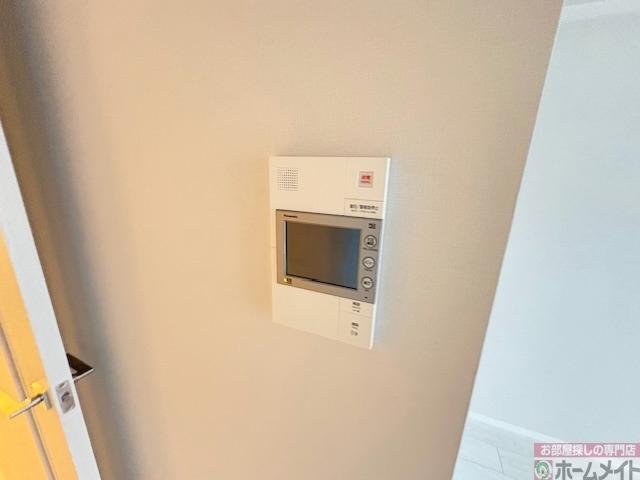 拡大写真:リヴェント難波ウエスト 5階509のカメラ付インターホン