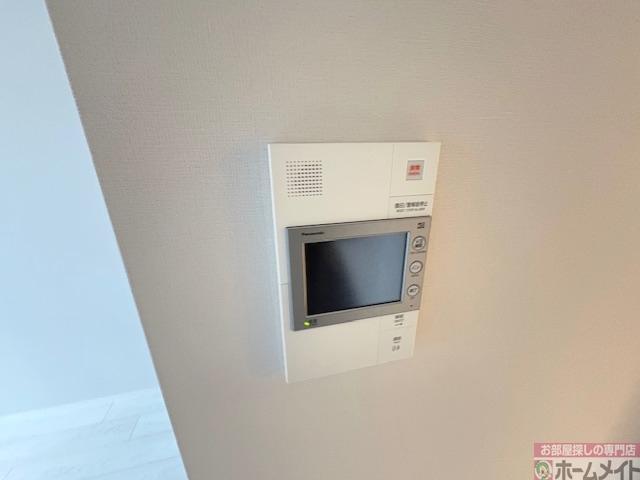 拡大写真:リヴェント難波ウエスト 5階511のカメラ付インターホン