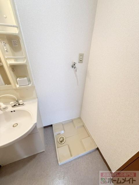 拡大写真：ツインクルヒロ 2階202の洗濯機置場