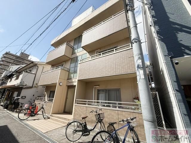拡大写真：ツインクルヒロ 2階202の外観写真（昼）