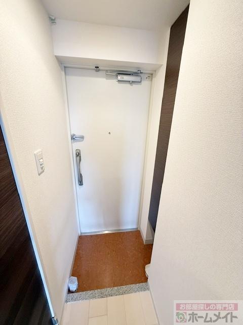 拡大写真:Luxe難波南 2階202の玄関