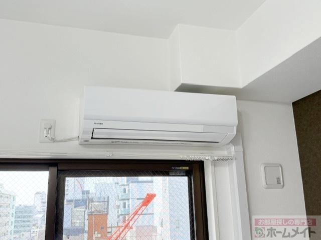 拡大写真:Luxe難波南 2階202のエアコン