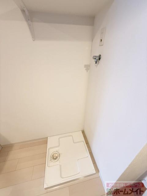 拡大写真:Luxe難波南 4階413の洗濯機置場
