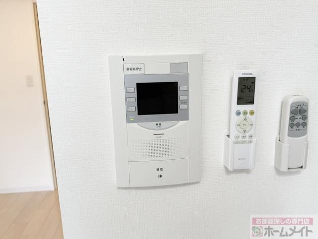 拡大写真:Luxe難波南 4階413のカメラ付インターホン