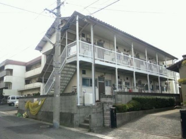 石田コーポの外観