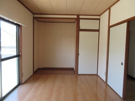 拡大写真：メゾンゆたか 1階101の室内