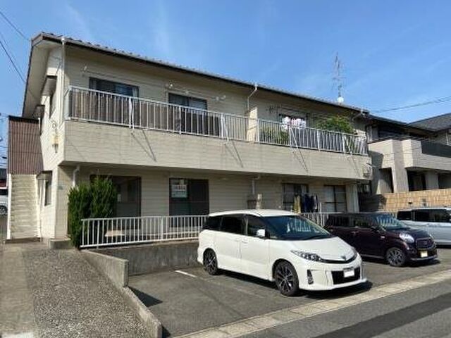 拡大写真：メゾンゆたか 1階101の外観写真（昼）