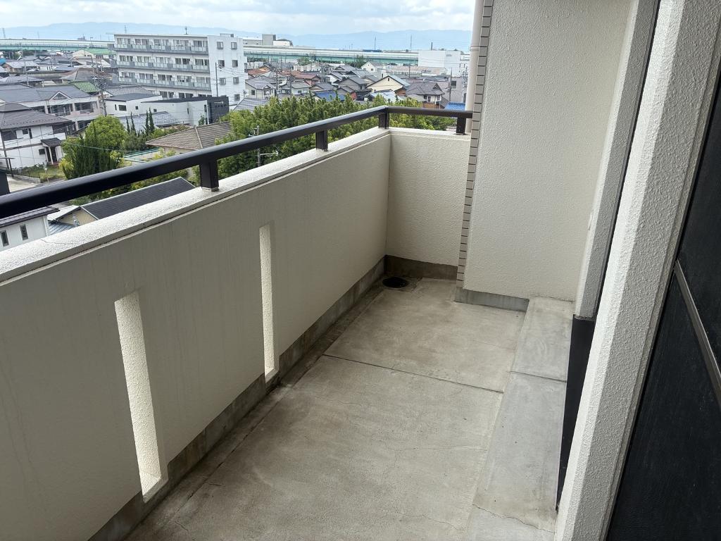 拡大写真:横山マンション 6階603のベランダ