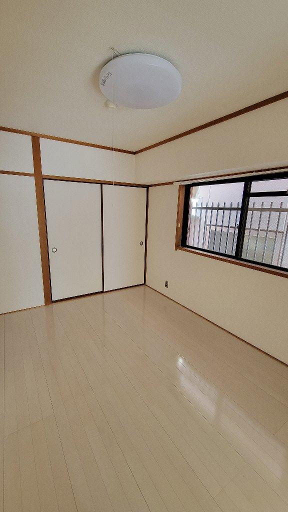 拡大写真：ダイヤモンドハイツ 302の共有部分