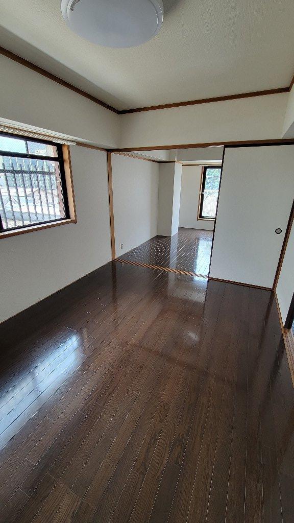 拡大写真:ダイヤモンドハイツ 402の共有部分