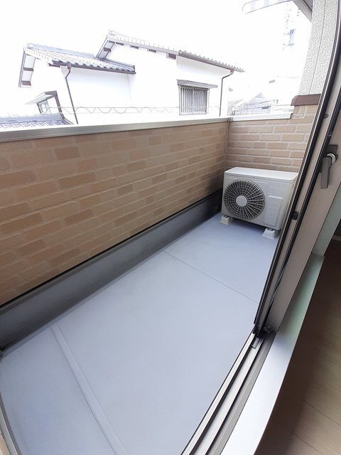 拡大写真:板野郡松茂町笹木野字八北開拓 2階203のベランダ