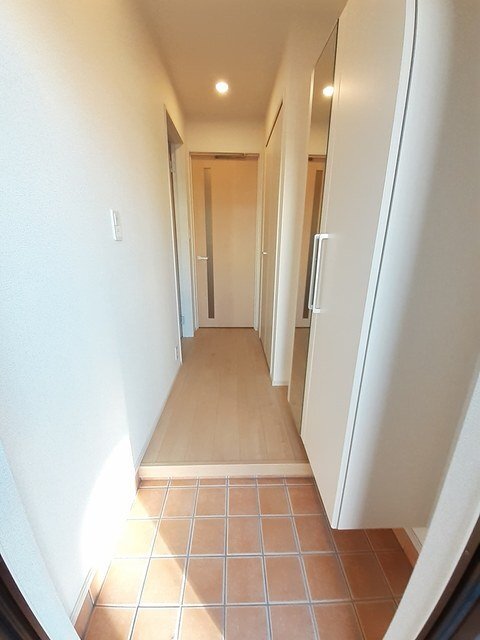 拡大写真:徳島市南島田町4丁目 1階102の玄関