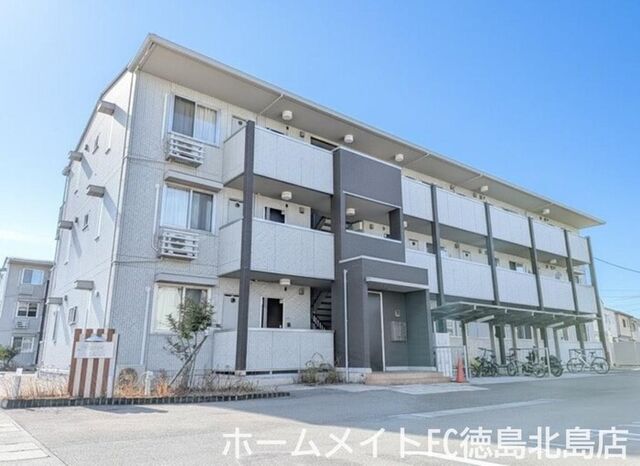 徳島市北矢三町3丁目の外観