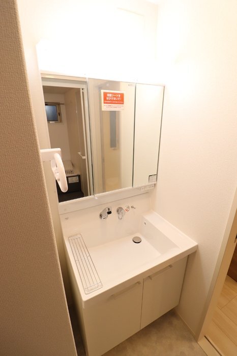 拡大写真:徳島市沖浜町東畑 3階305の洗面