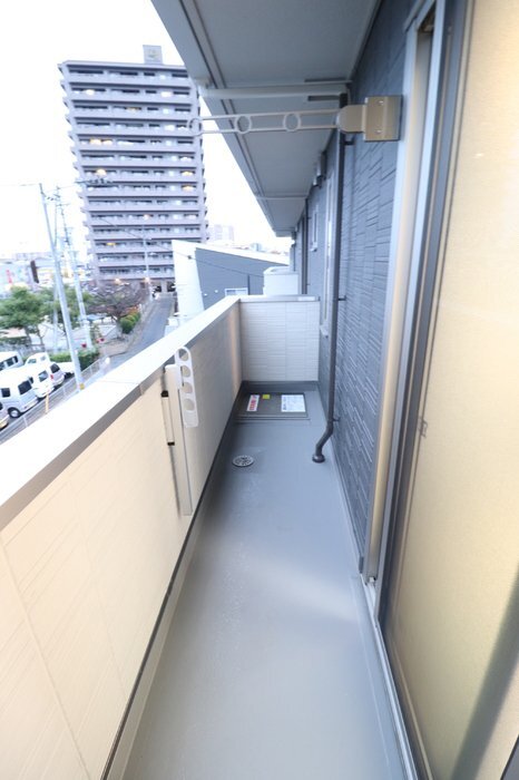 拡大写真:徳島市沖浜町東畑 3階305のベランダ