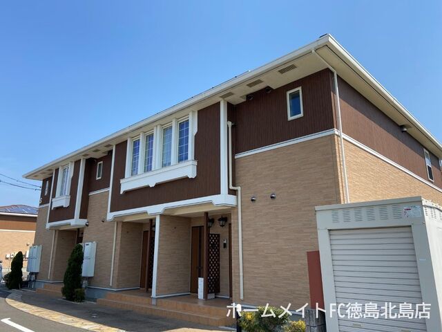 写真：板野郡藍住町矢上字春日の外観