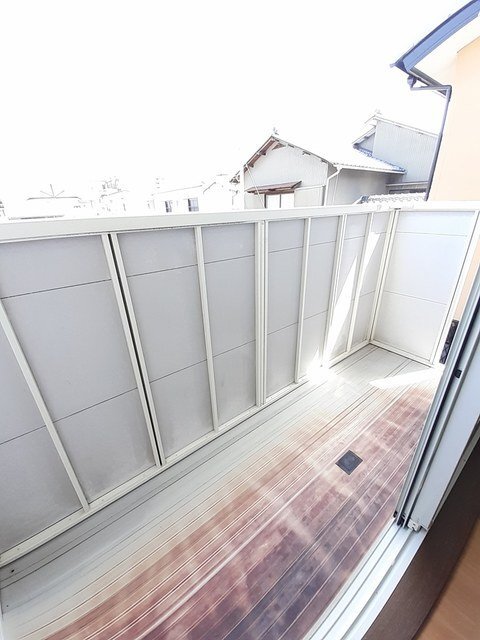 拡大写真:徳島市伊賀町3丁目 1階206のベランダ