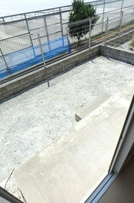 拡大写真:徳島市金沢1丁目 1階103の庭