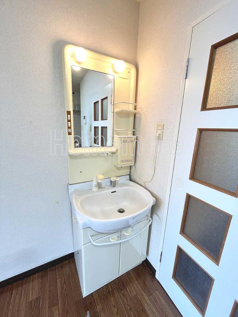 拡大写真:villa八潮 3階302の洗面